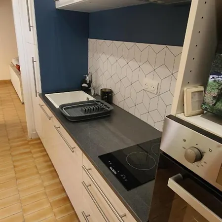 Charmante Maison De Plain Pied Renovee Et Climatisee En Lisiere De Foret Nyaraló *